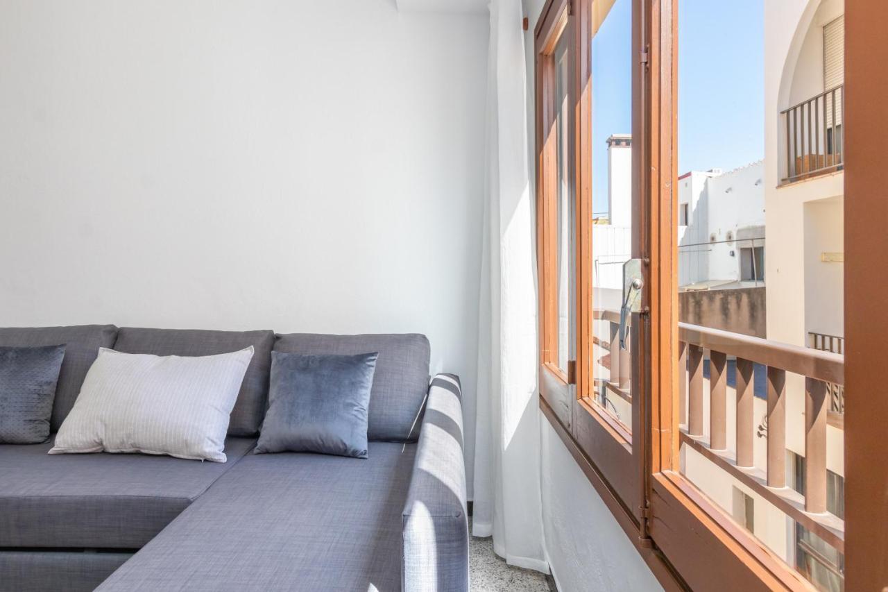 Can Lopits L'Escala Exterior photo